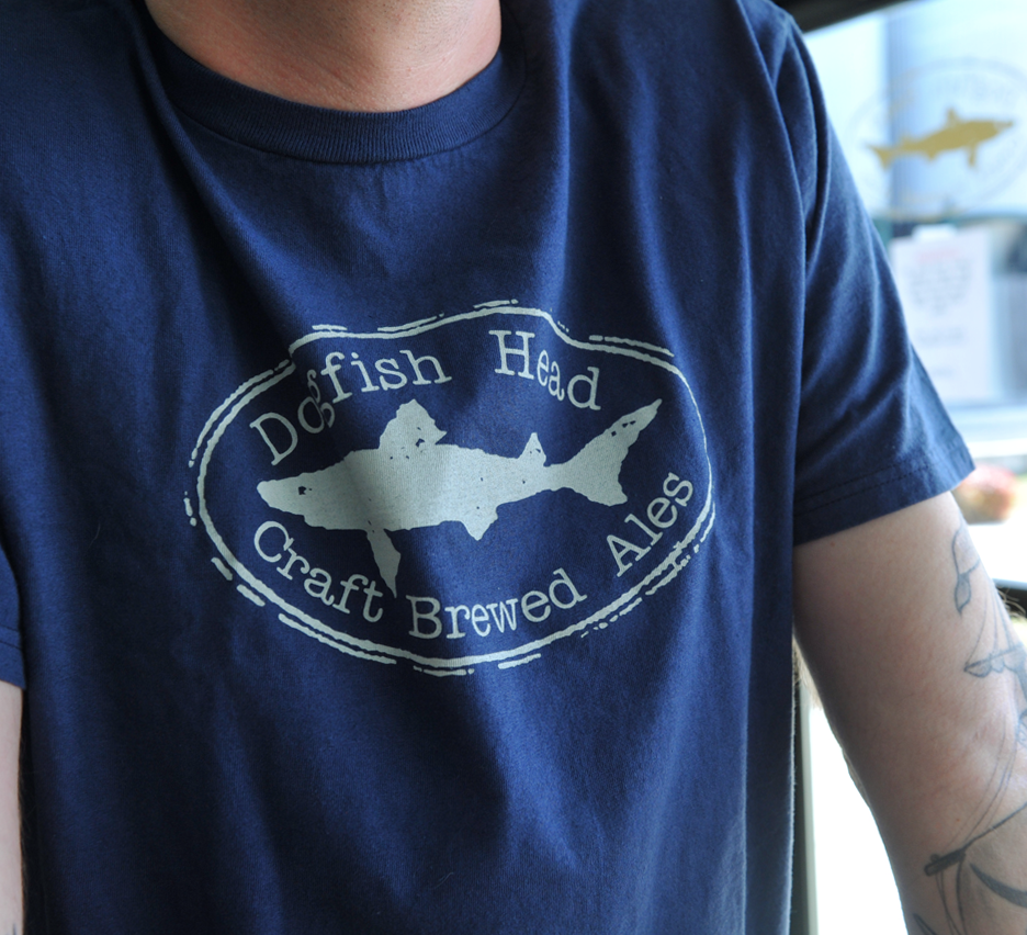 MensNavyLogoShortSleeve MensNavyLogoShortSleeve