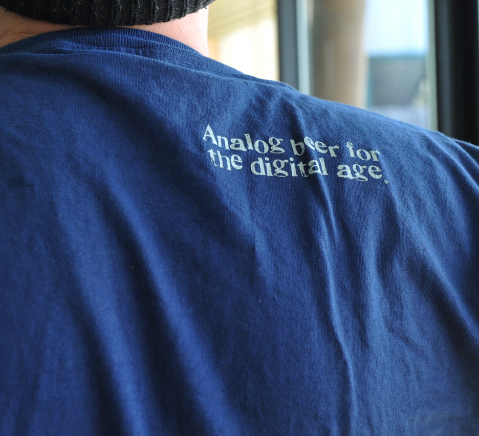 MensNavyLogoShortSleeve MensNavyLogoShortSleeve