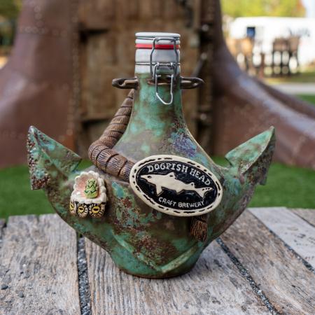 Growler front