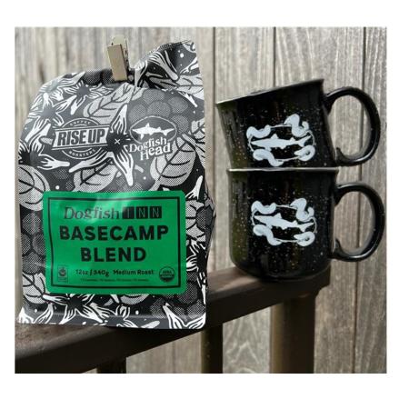 coffee and two mugs