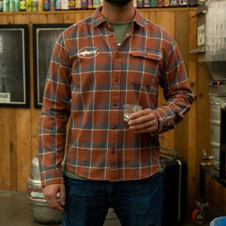 Dogfish Head and Patagonia Men's Brown Long Sleeve Lightweight Flannel on Model
