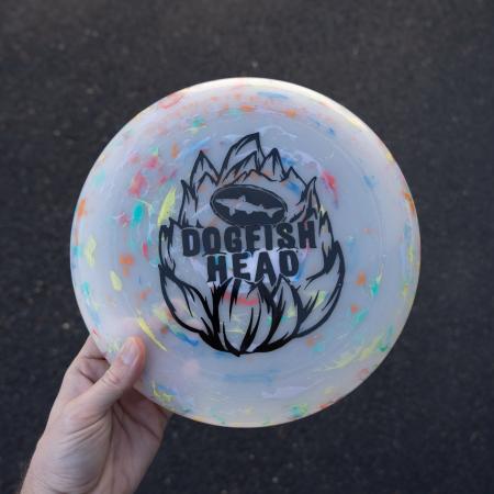 Hop frisbee held in front