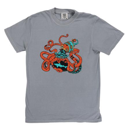 Gray short sleeve t-shirt featuring a colorful graphic of a steampunk-style kraken wearing a diver’s helmet, wrapped around the Dogfish Head logo.