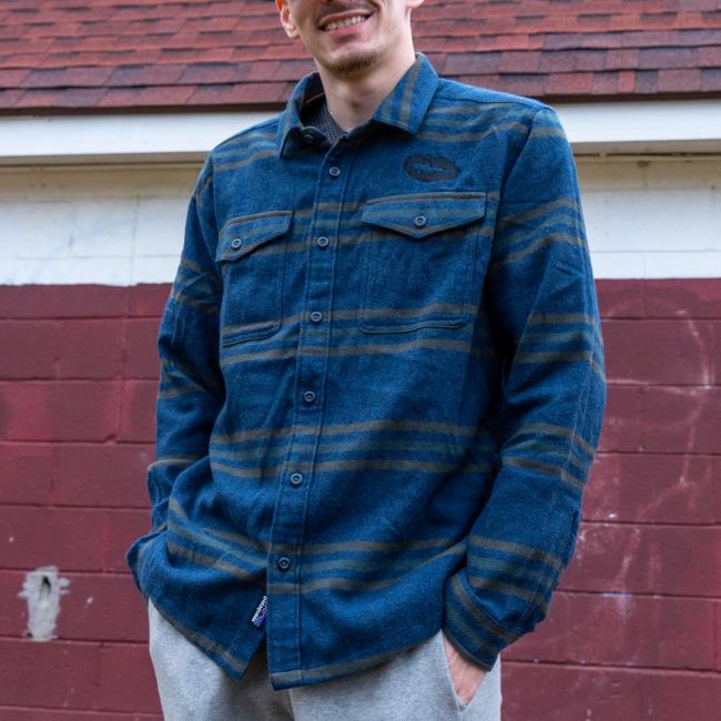 Patagonia fjord flannel navy hotsell