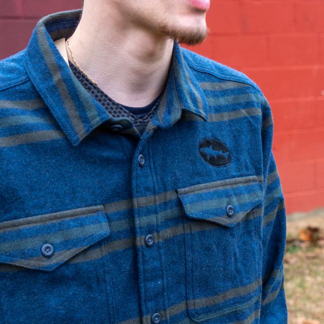 Patagonia M Navy Blue Fjord Flannel Button Down