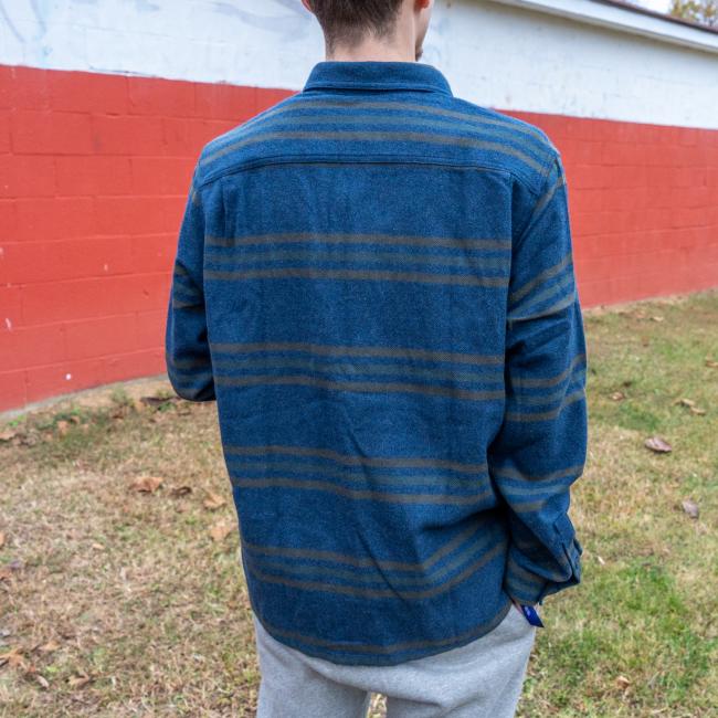 Patagonia M Navy Blue Fjord Flannel Button Down