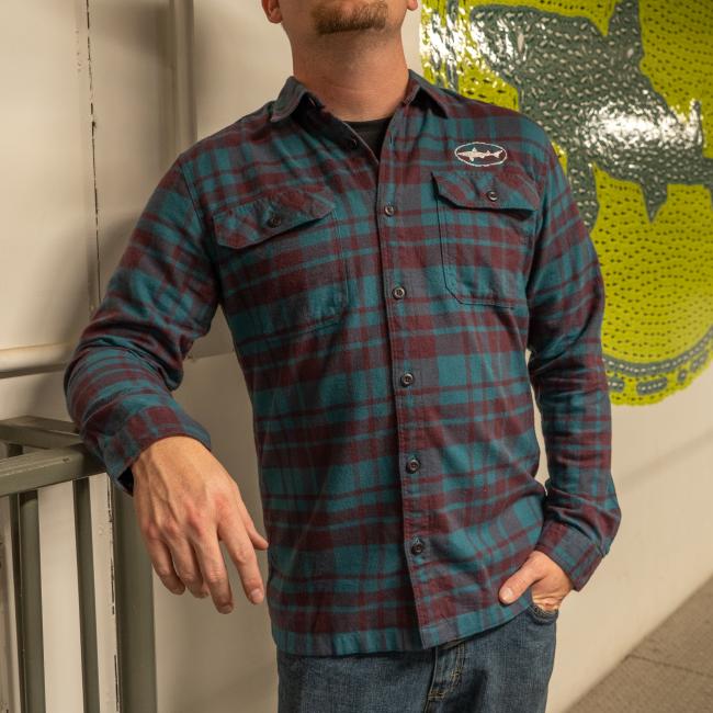 Patagonia M Teal and Black Midweight Flannel Dogfish Head Craft